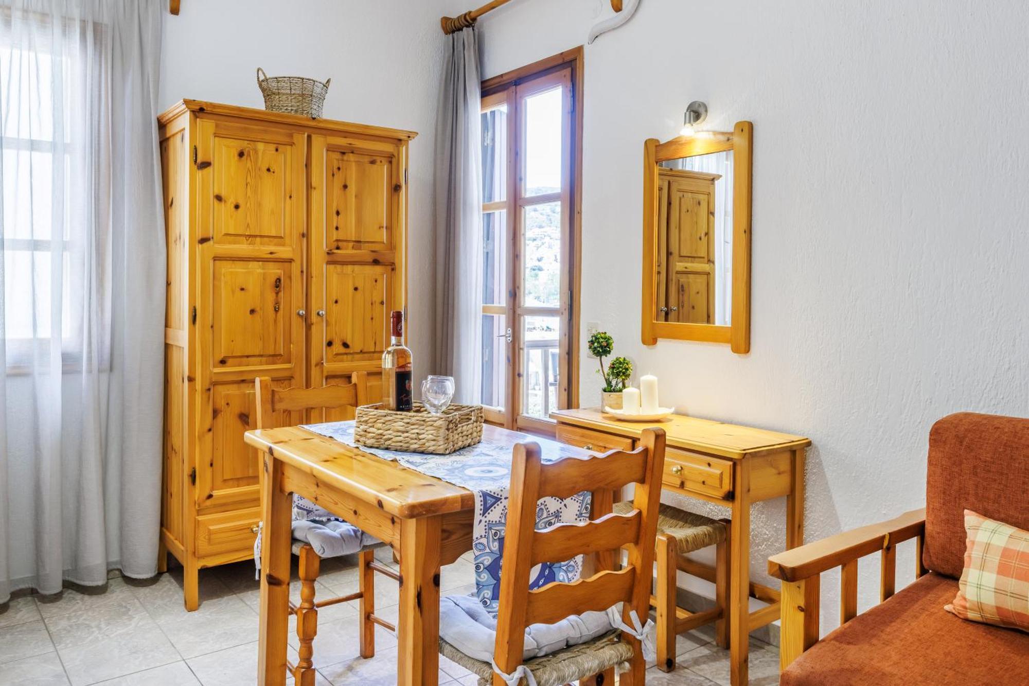 Nikolaos Studios Apartments Скопелос Экстерьер фото