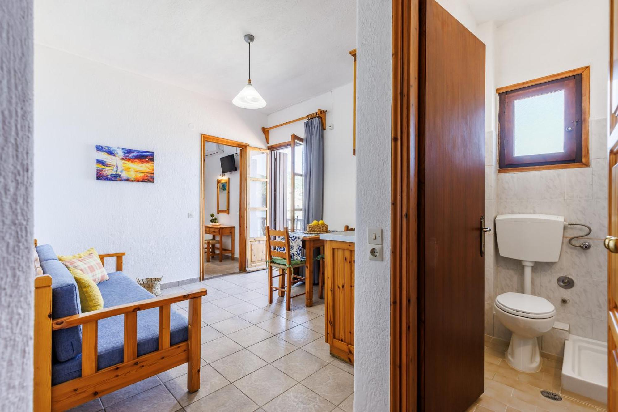 Nikolaos Studios Apartments Скопелос Экстерьер фото